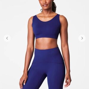 SPANX Sports Bra SPANX® FlexFeel
High Impact Sports Bra